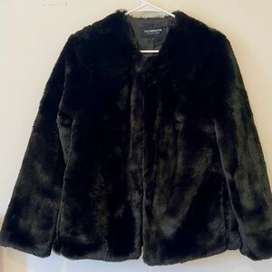 Liz Claiborne Front Clasp Black Fur Coat